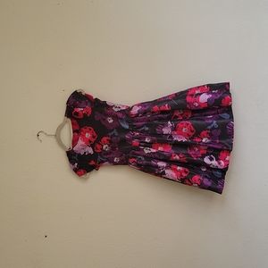 GYMBOREE round neck girl dress size 8 color black  purple and pink